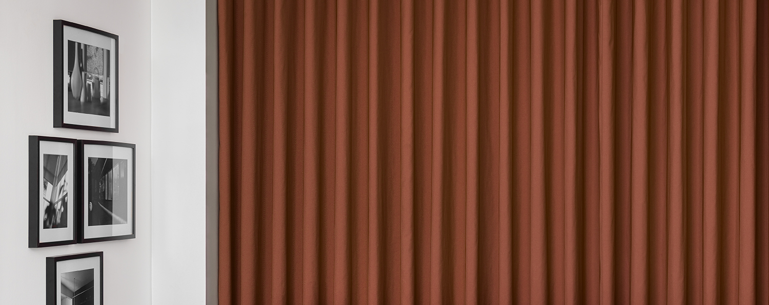 Luxaflex Project Swing Curtain